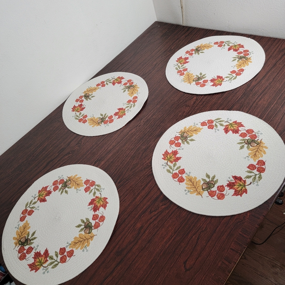 Set of 4 Kay Dee Designs Fall Autumn Leaves Braided Round Table Placemats NWT